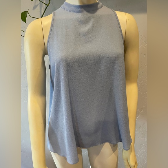 Women’s size small Elegant Blue Sleeveless Top - Picture 3 of 7